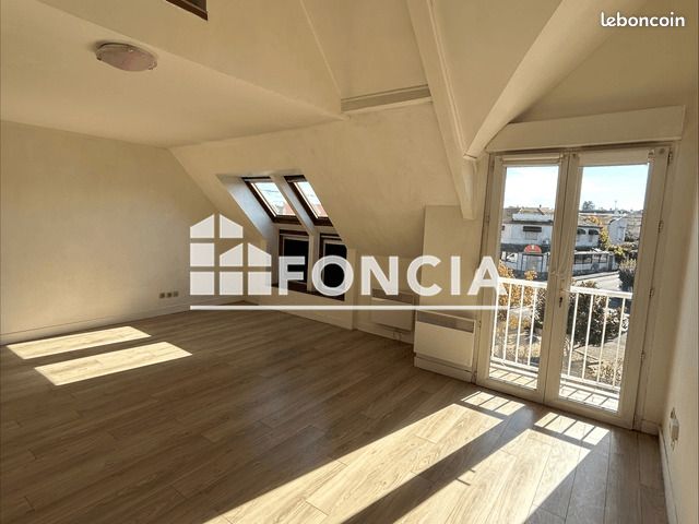 Appartement a louer vigneux-sur-seine - 1 pièce(s) - 38 m2 - Surfyn