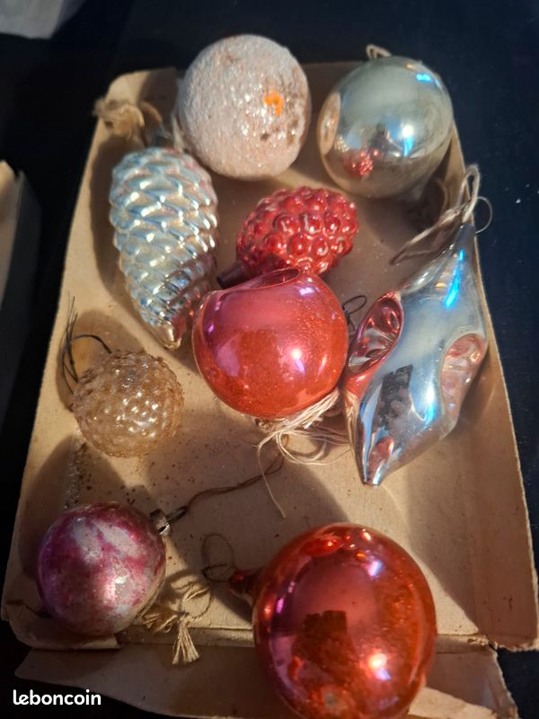 Lot De Boules De Noël Anciennes - Décorations Vintage Pour Sapin (état Correct)