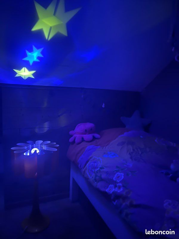 Grande Lampe chambre enfant (image 3)