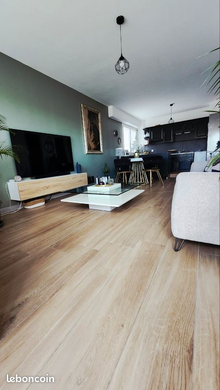 Appartement 3 pièces 70 m² · à Saint-Étienne · 70 m² · 99 000 €