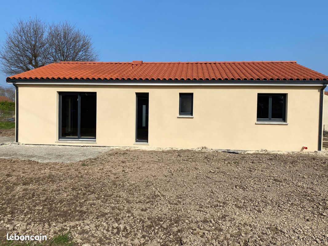 Maison 4 pièces 72 m² · à Lautrec · 72 m² · 950 €/mois