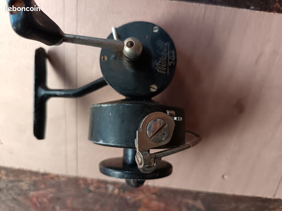 Ancien Moulinet Automatique Mitchell 720 Pour Mouche - Bon État