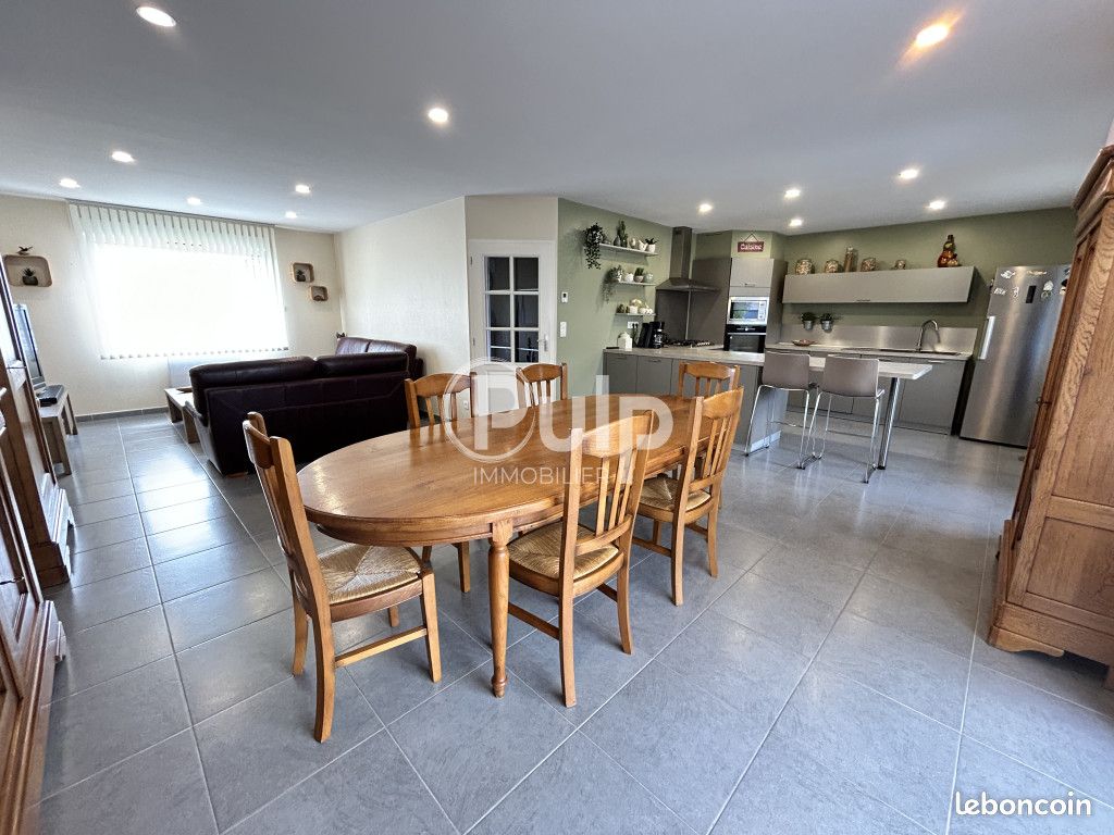 Maison 5 pièces 130 m² · à Billy-Berclau · 130 m² · 329 900 €