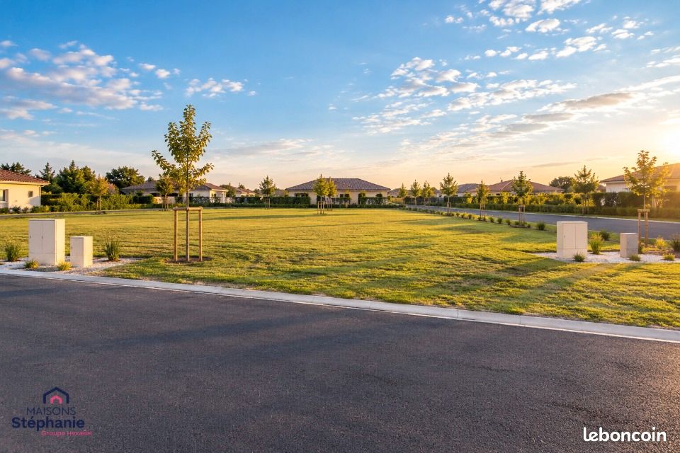 Terrain 544 m² · à Nouzilly · 55 000 €