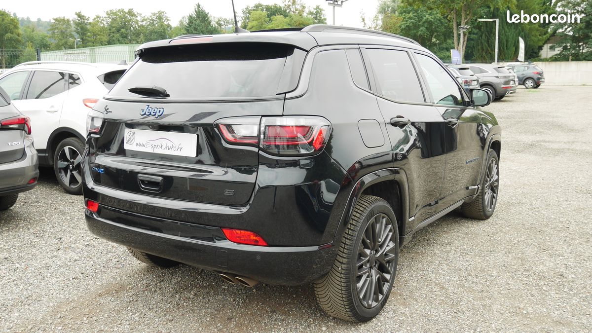 Jeep Compass 1.3 TURBO T4 240 PHEV 4x4 4XE S AT6 Toit ouvrant TO sièges chauff (image 2)