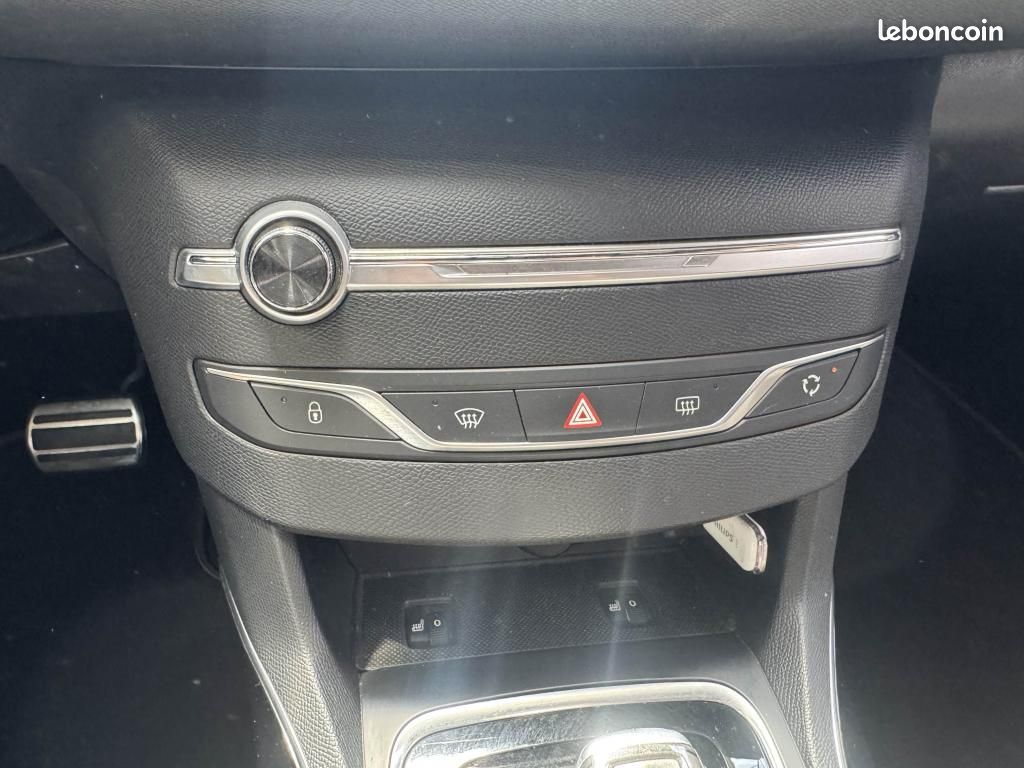 PEUGEOT 308 1.5 BlueHDi - 130-BREAK GT Line - Sieges Chauffants - Carplay (image 28)