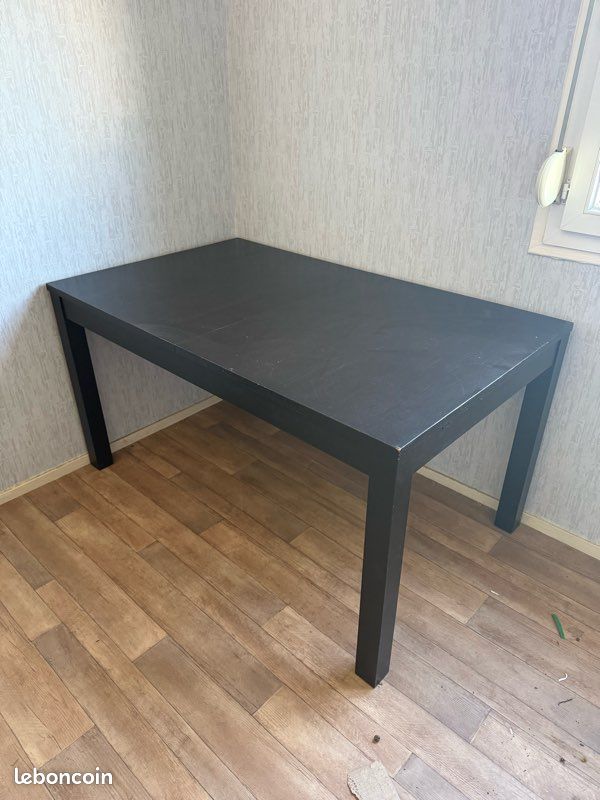 Table à manger (image 1)