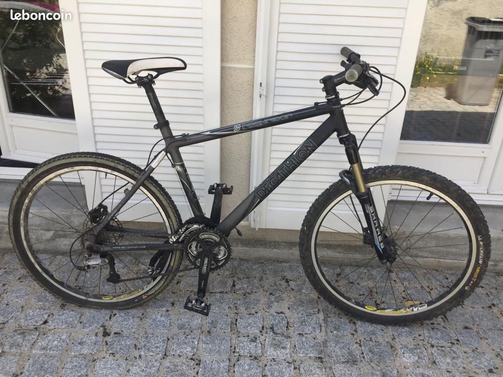 VTT Rockrider 8.2 (image 1)