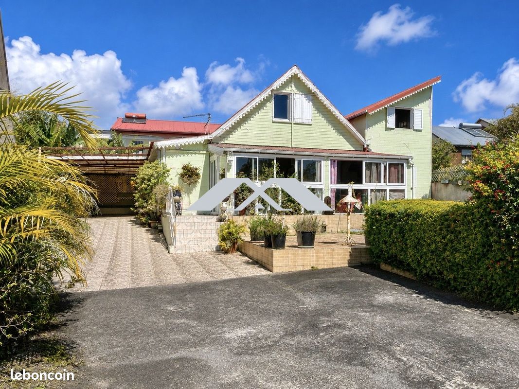 Maison 6 pièces 130 m² · à La Plaine-des-Palmistes · 130 m² · 239 000 €