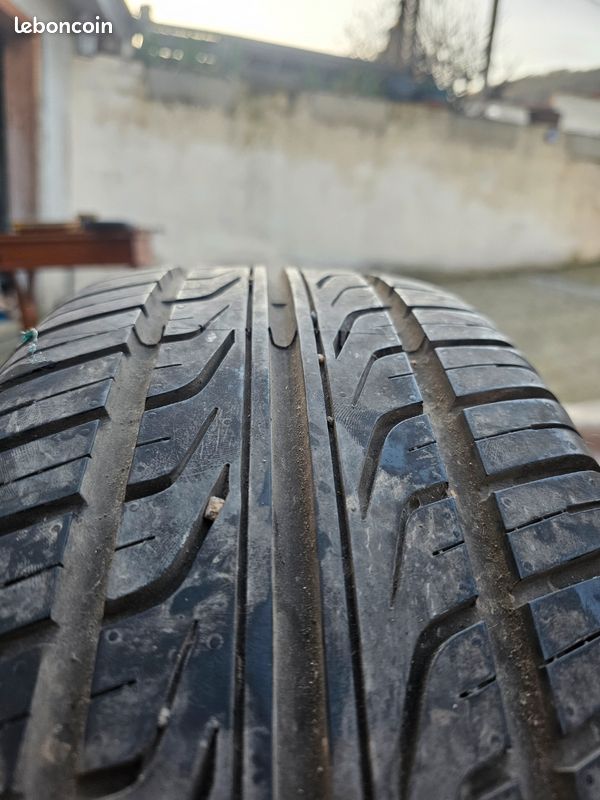 Roue de secours KIA CARNIVAL (image 3)