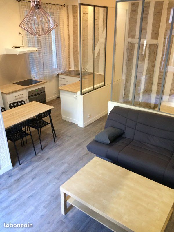 Appartement 1 pièce 32 m² · à Tours · 32 m² · 700 €