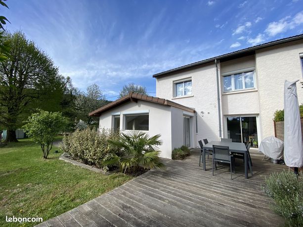 Maison 6 pièces 130 m²