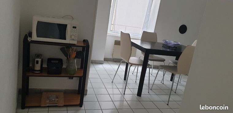 https://img.leboncoin.fr/api/v1/lbcpb1/images/51/52/25/5152259a6153ad54844886c7421b604731d5b534.jpg?rule=ad-image