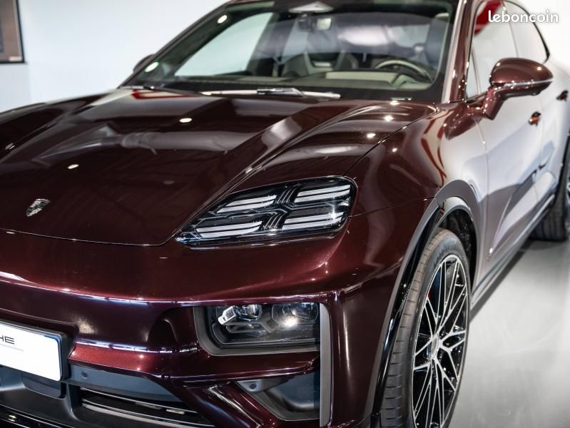Porsche Macan 639ch Turbo MY25 (image 11)