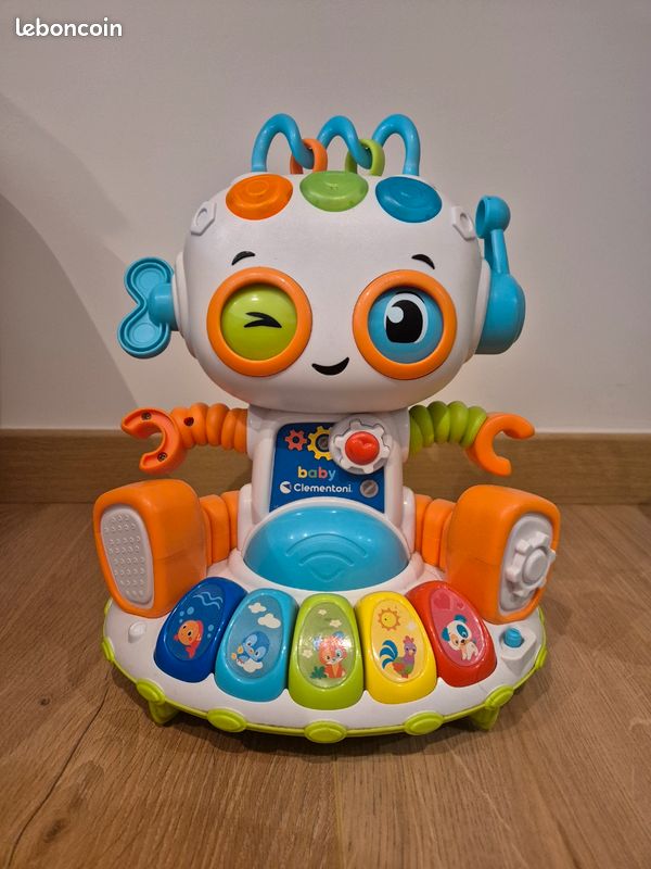 Yoko le robot (image 1)