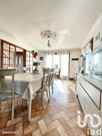Maison 8 pièces 127 m²