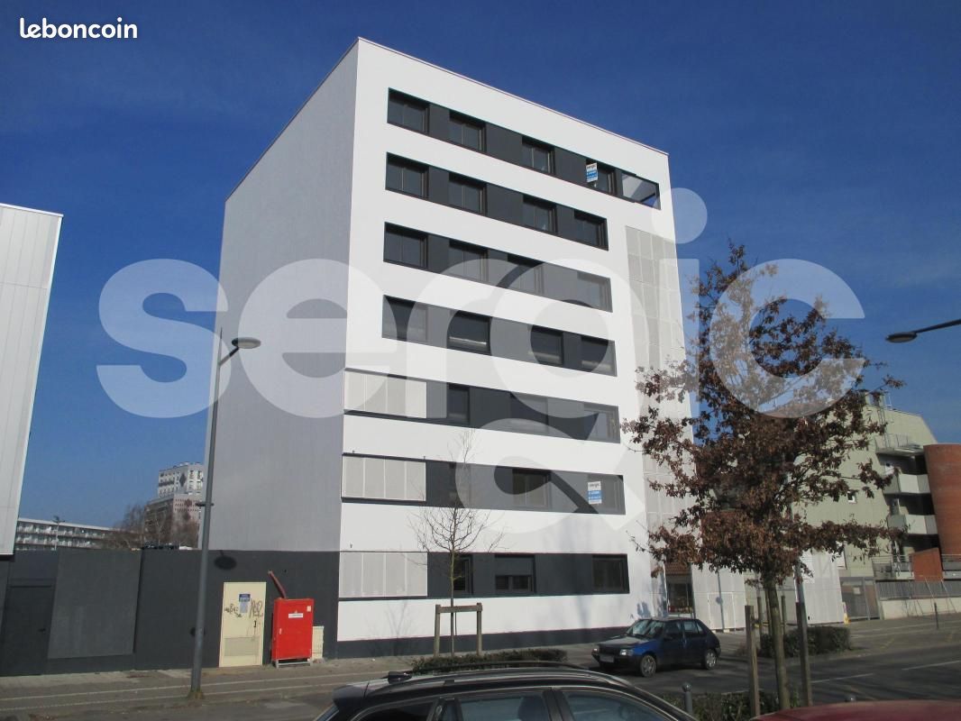 Appartement 2 pièces 42 m² · à Lille · 42 m² · 773 €
