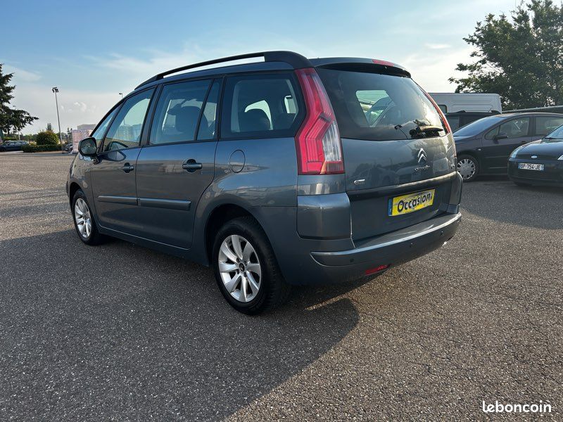 Citroën C4 Picasso boîte automatique 7 places (image 2)