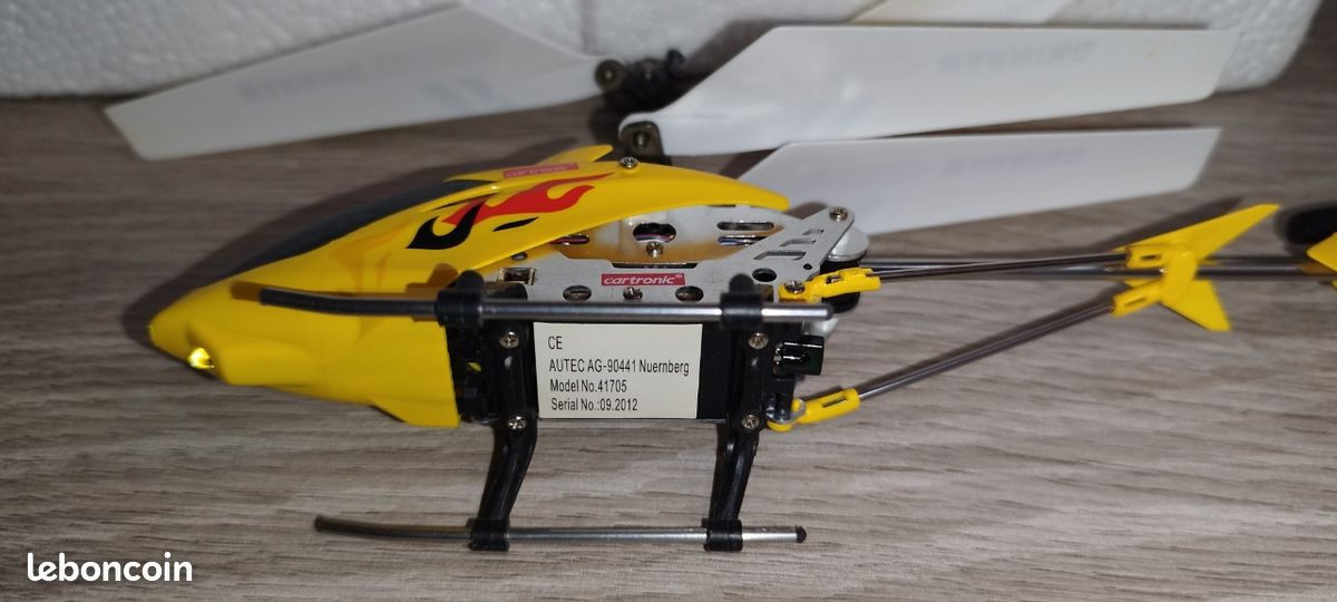 Jouet hélicoptère télécommandé (image 3)