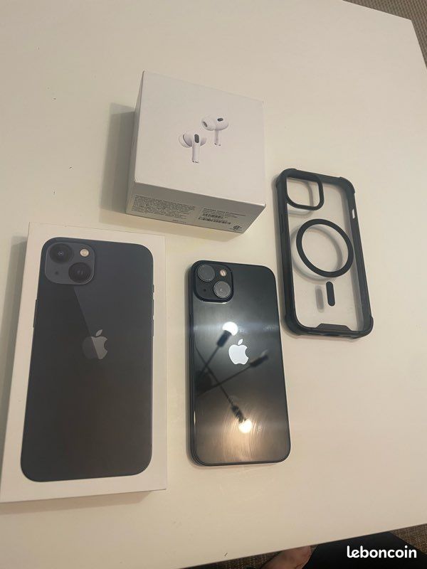 IPhone 13 (image 2)