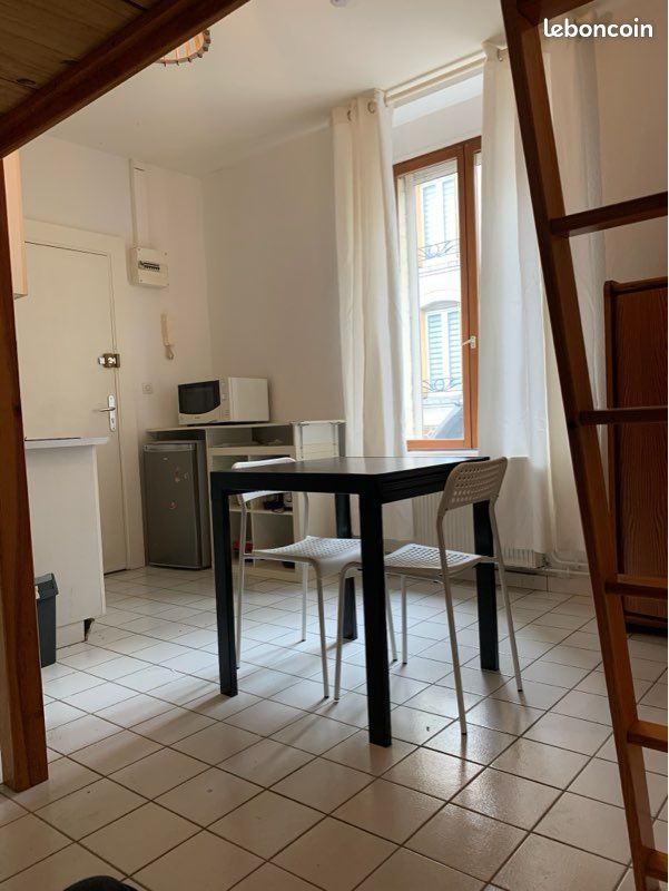 Appartement 1 pièce 19 m² · à Reims · 19 m² · 420 €