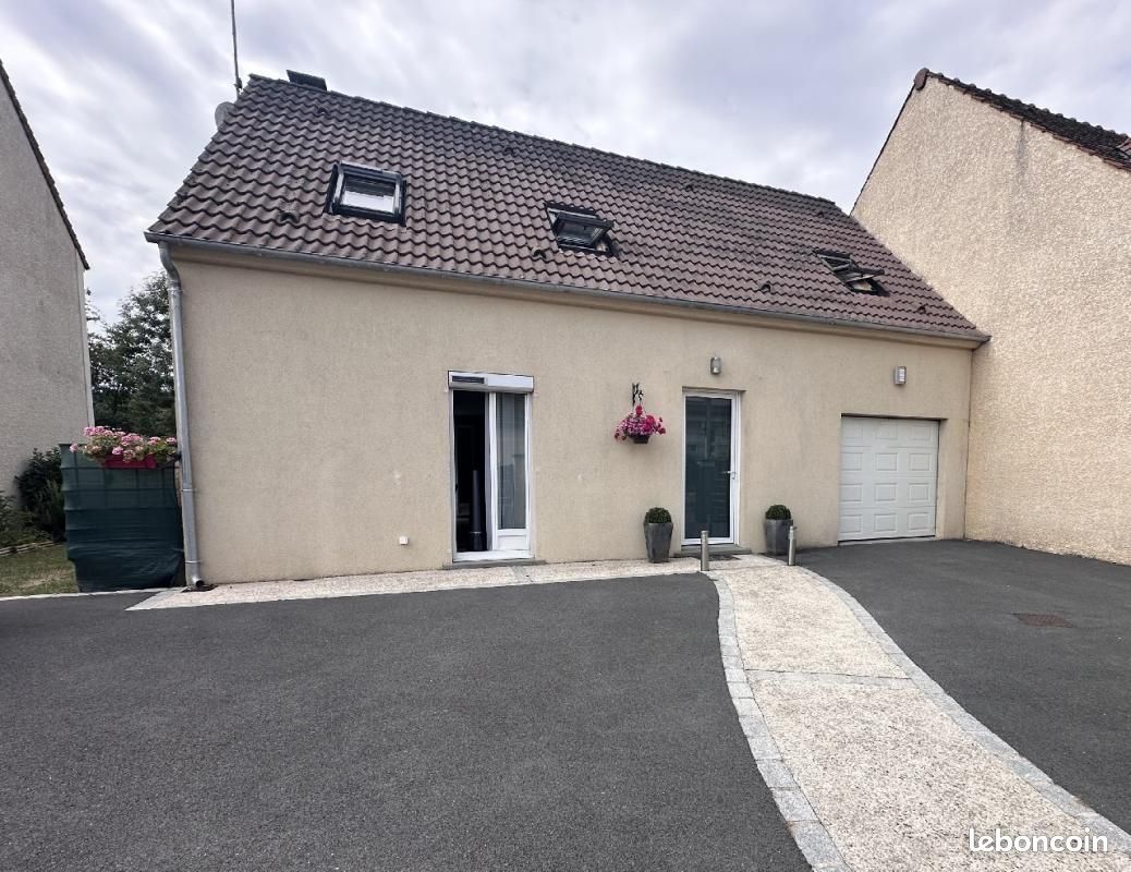 Maison 6 pièces 99 m² · à Cauffry · 99 m² · 279 000 €