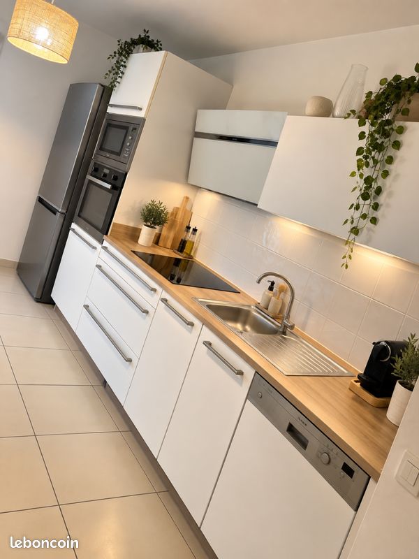 Appartement 3 pièces 70 m² · à Saint-Étienne · 70 m² · 180 000 €