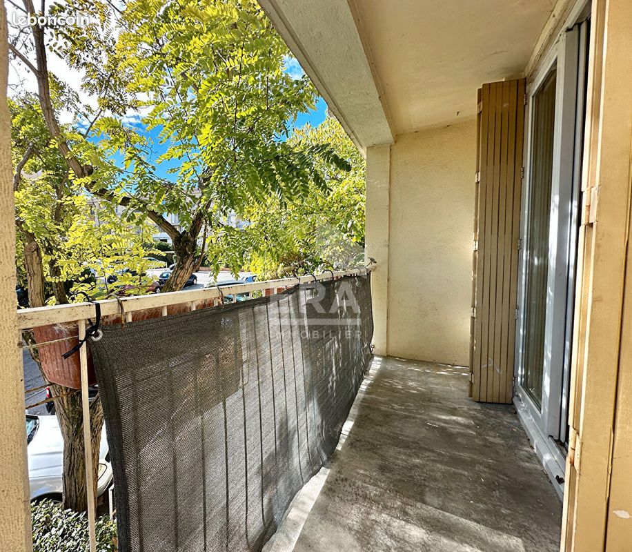 Appartement 3 pièces 61 m² · à Aix-en-Provence · 61 m² · 195 000 €