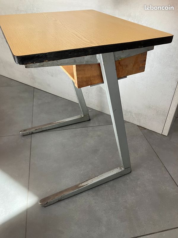Bureau d'écolier (image 2)
