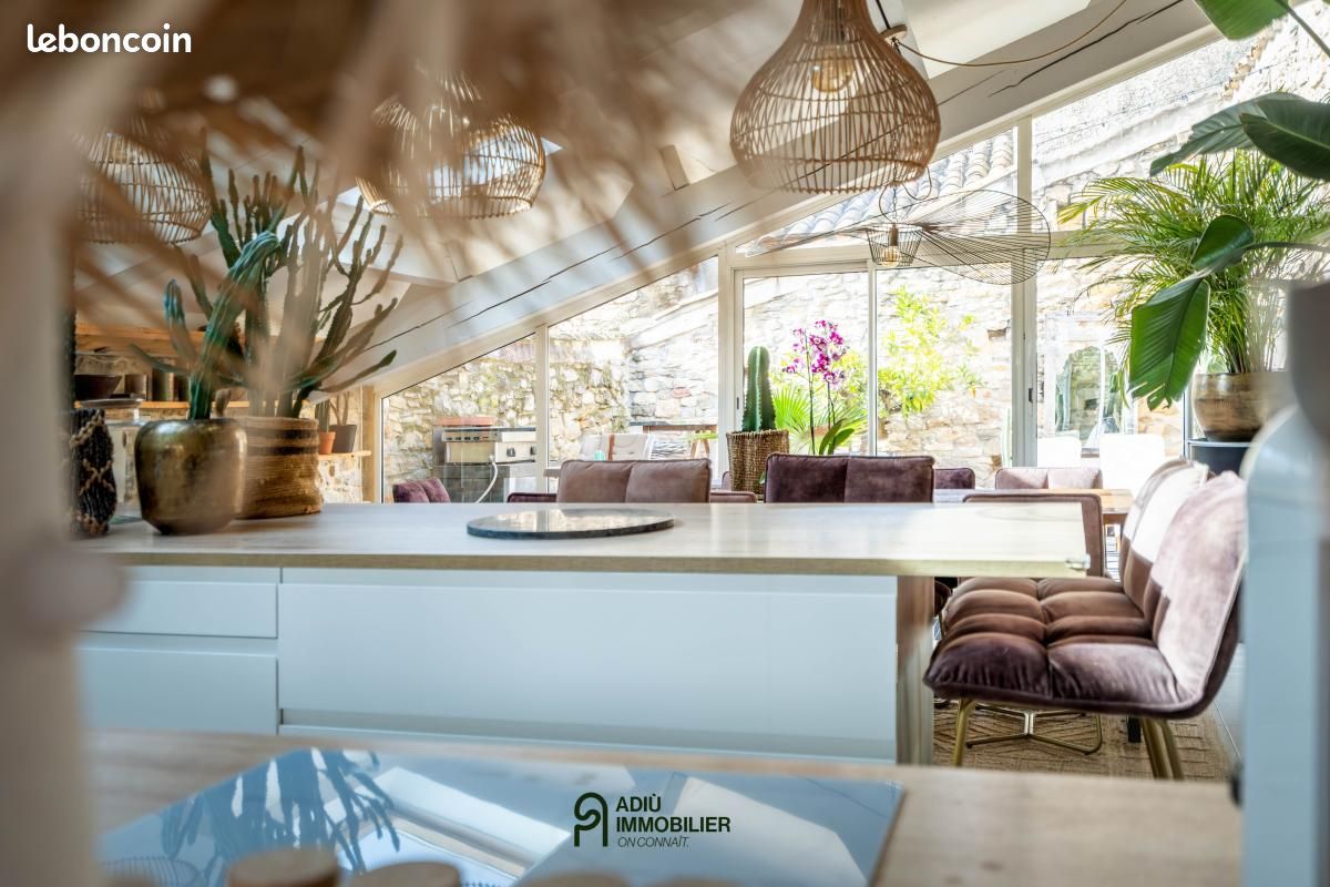 Maison 4 pièces 140 m² · à Uzès · 140 m² · 265 000 €