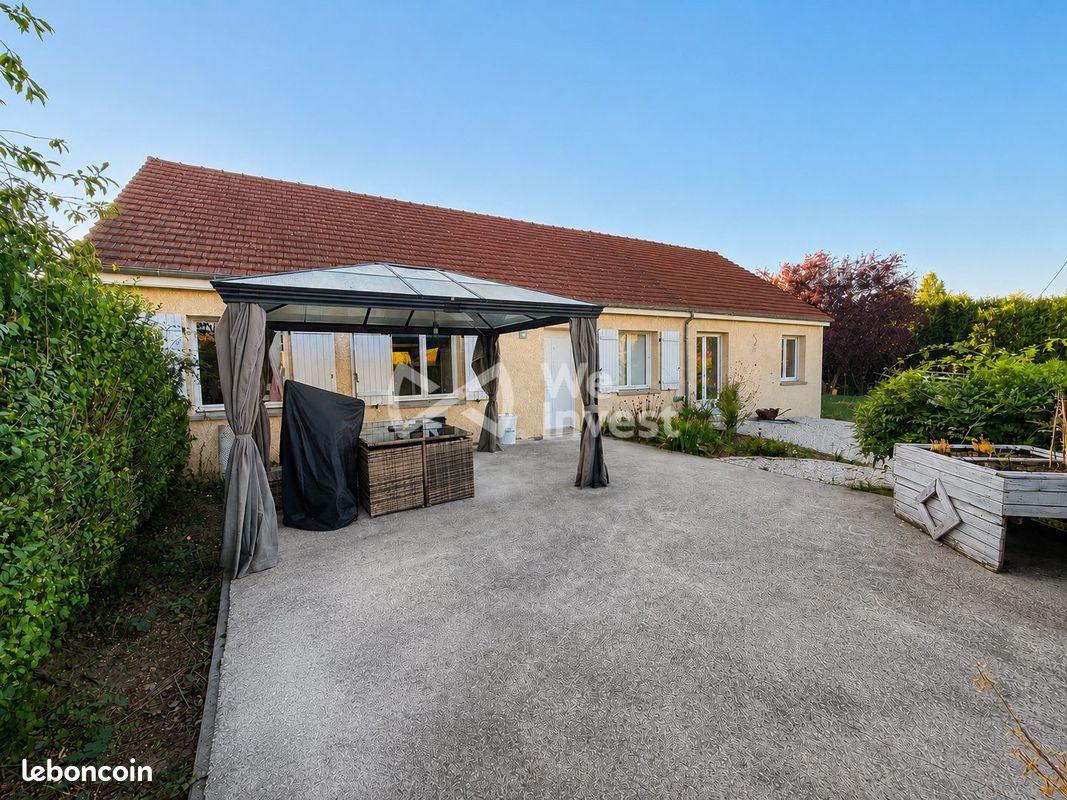 Maison 7 pièces 117 m² · à Ferrières-en-Gâtinais · 117 m² · 219 000 €