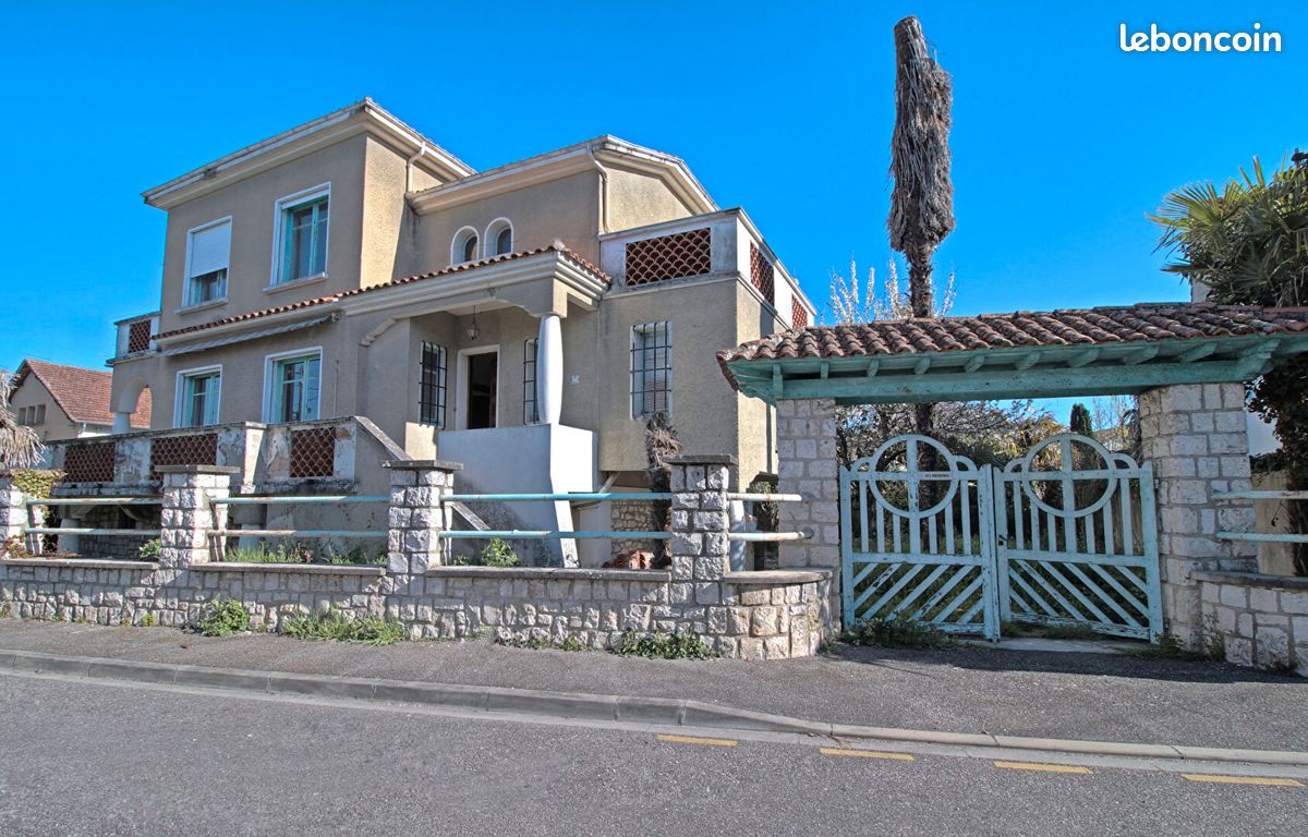 Maison 8 pièces 200 m² · à Agen · 200 m² · 295 000 €