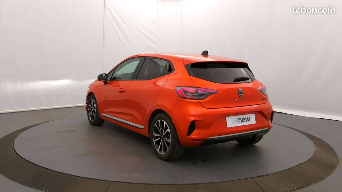 Renault clio e tech full hybrid 145 techno (image 18)