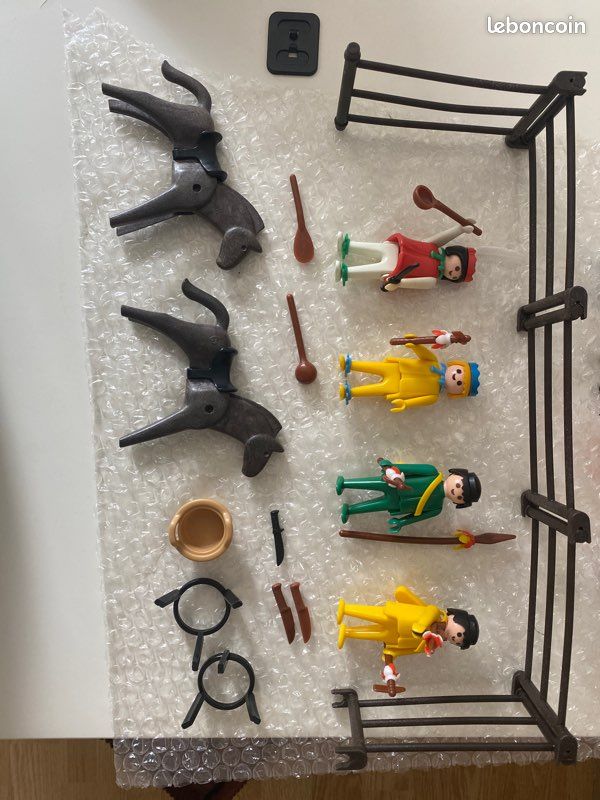 PLAYMOBIL WESTERN DILIGENCE EUR 25,00 - FR PLAYMOBIL WESTERN DILIGENCE EUR 25,00 - FR