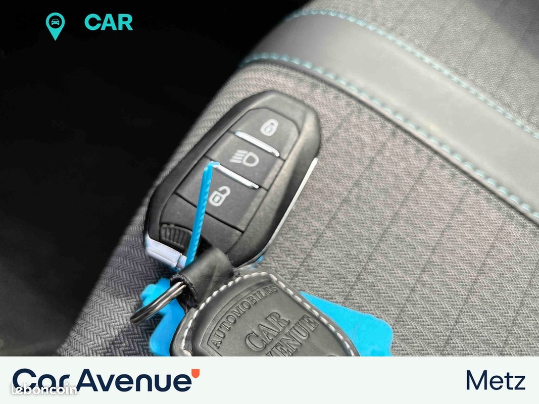 PEUGEOT 208 PureTech 100 S&S BVM6 Allure Pack (image 22)