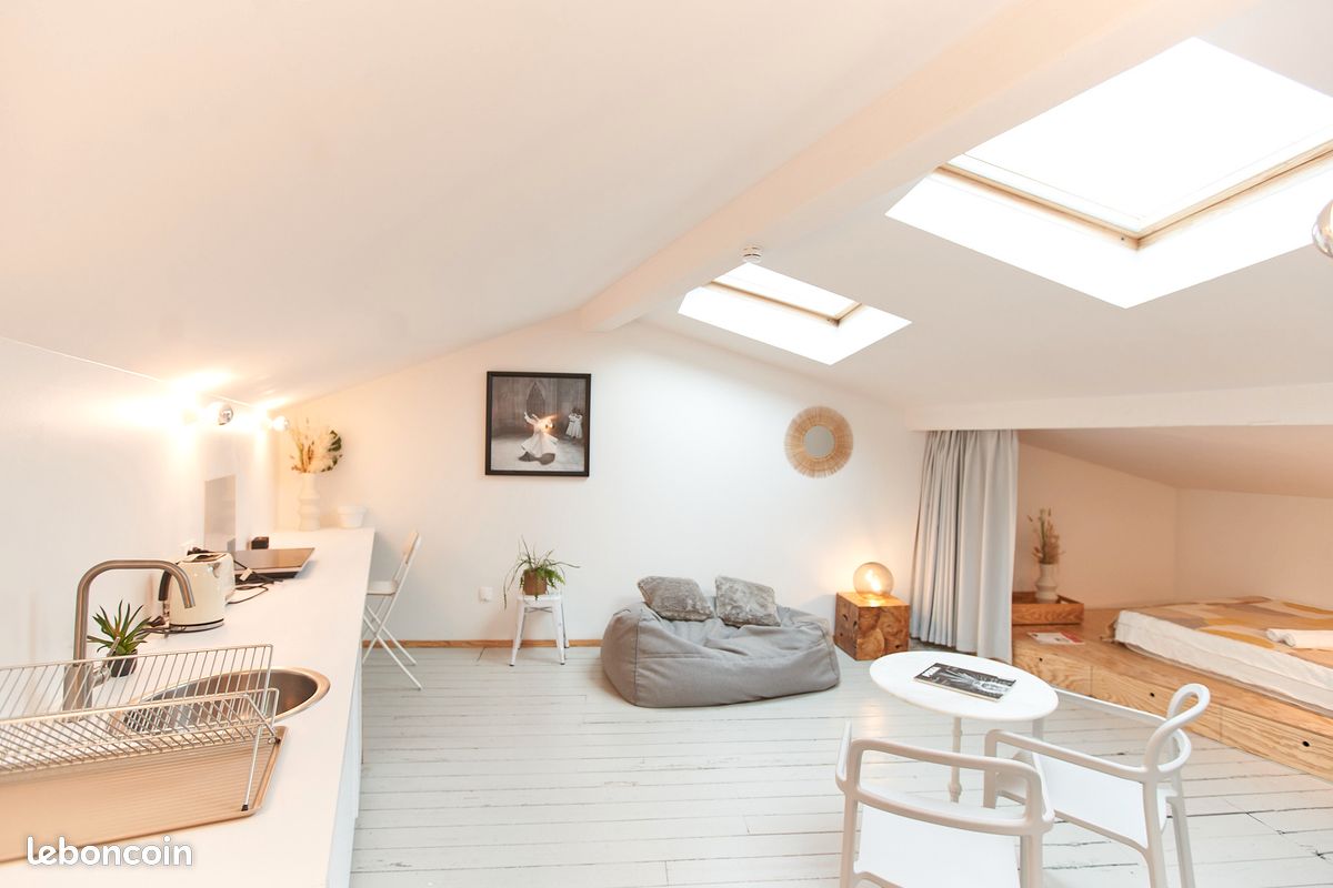 Appartement 1 pièce 25 m² · à Bordeaux · 25 m² · 734 €/mois