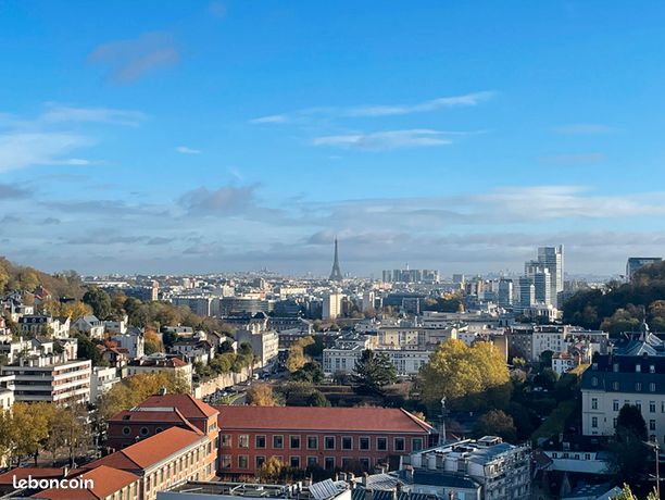 Appartement d’Exception avec Terrasse Vue Tour Eiffel – Sèvres Centre