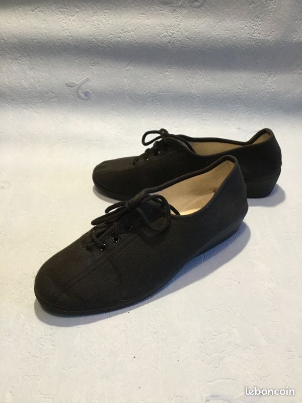 Chaussure femme T :39 (image 4)