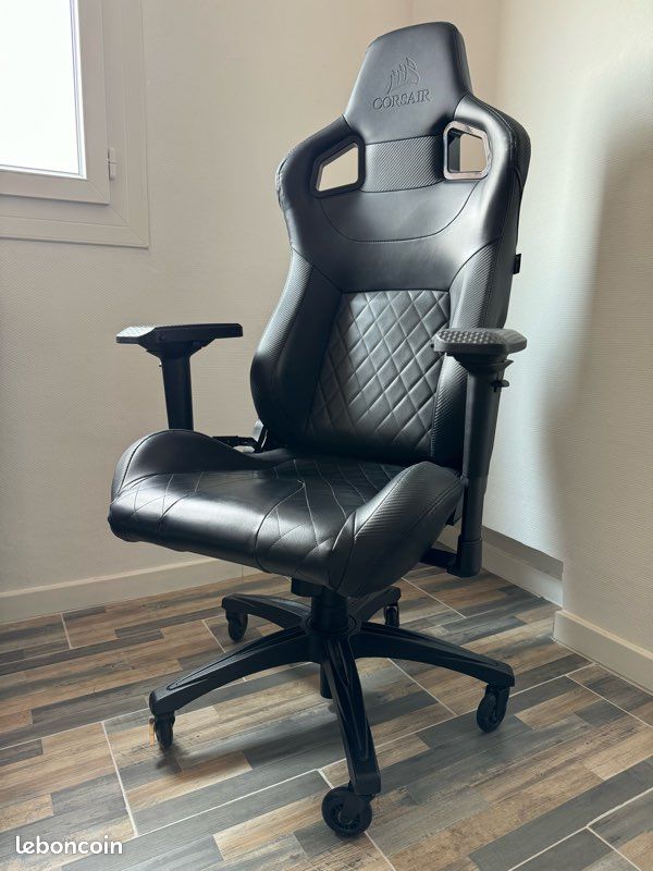 Fauteuil gamer Corsair T1 Race – Excellent état comme neuf