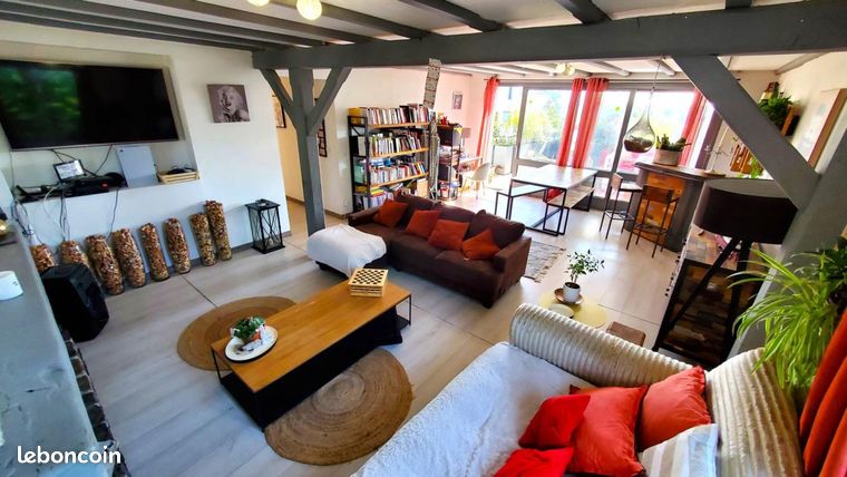 Maison 6 pièces 195 m²