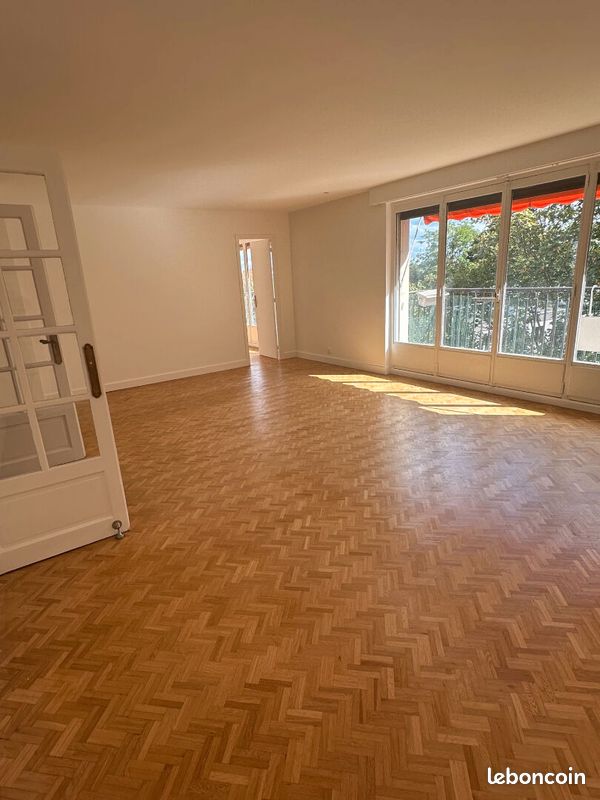 Appartement a louer saint-cloud - 4 pièce(s) - 105 m2 - Surfyn