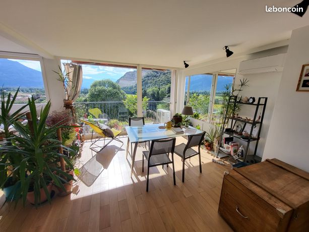 Appartement 70m2 - Rénové, Vue Magnifique