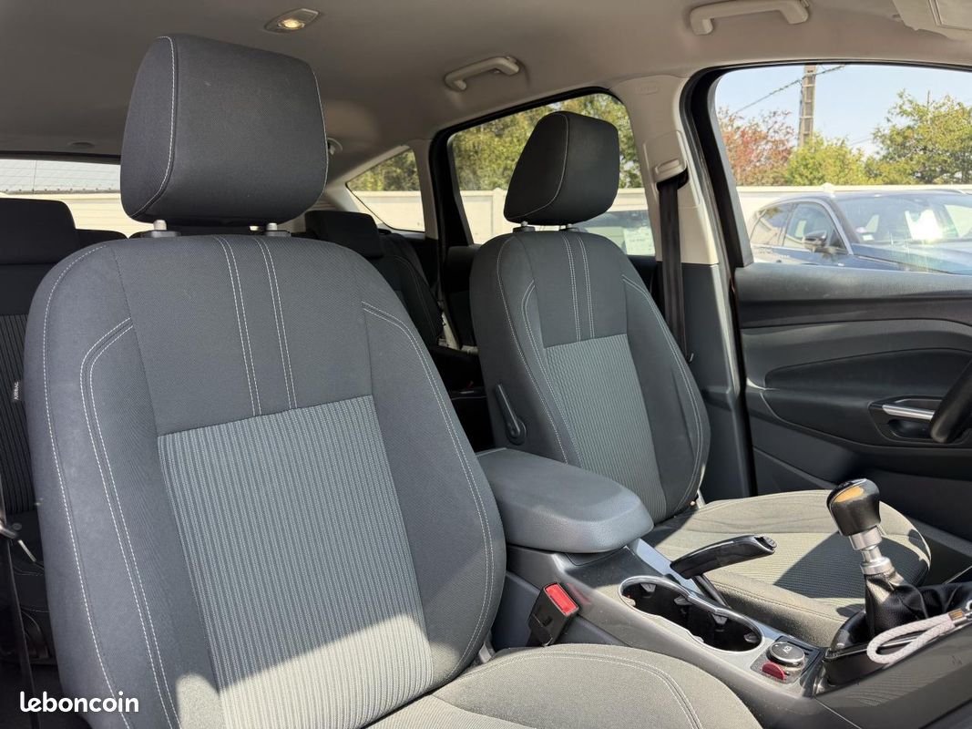 FORD C-MAX 1.6 TDCi 115ch FAP Titanium (image 16)