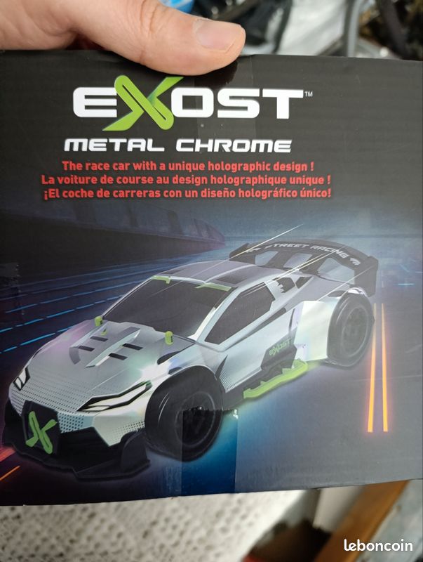 Voiture télécommandée toute neuve (image 3)