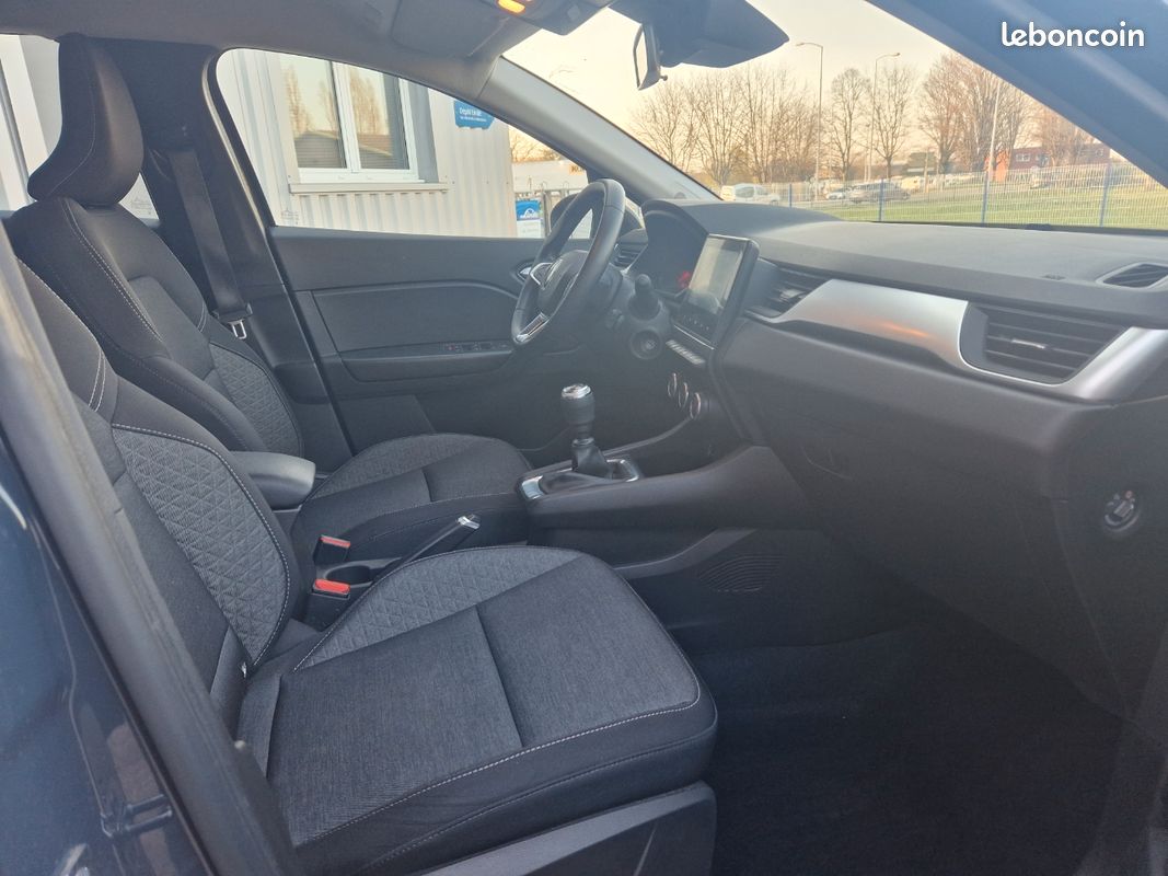 Renault Captur 90CH, Equilibre, ( TVA, 1er Main, France ). Excellent état général. Reprise Possible (image 5)