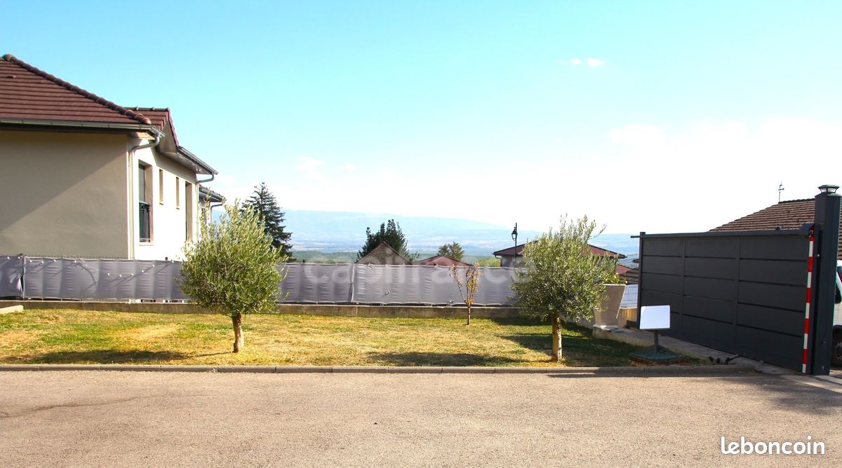 Maison 6 pièces 115 m² · à Farges · 115 m² · 549 000 €