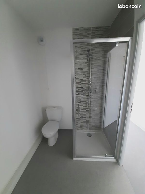 Studio 1 pièce 18 m² (image 4)