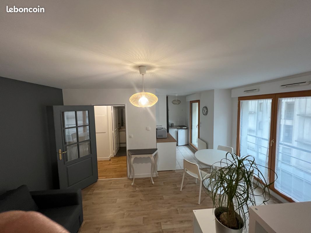Appartement 1 pièce 30 m² · à Nantes · 30 m² · 560 €/mois