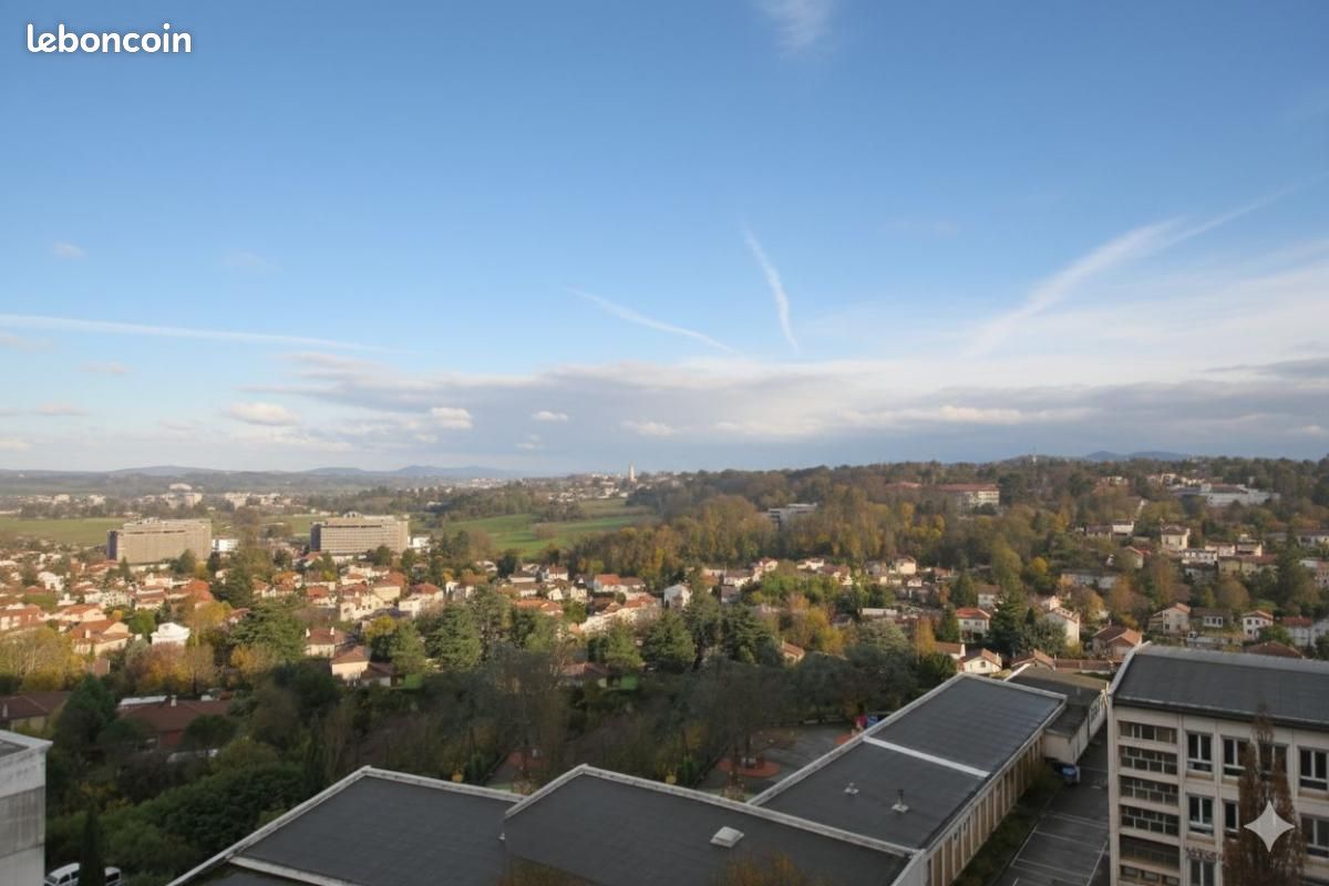Appartement 3 pièces 69 m² · à Oullins-Pierre-Bénite · 69 m² · 890 €/mois