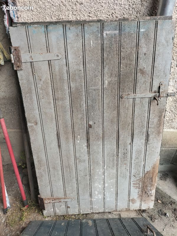 Vieille Porte de box (image 2)